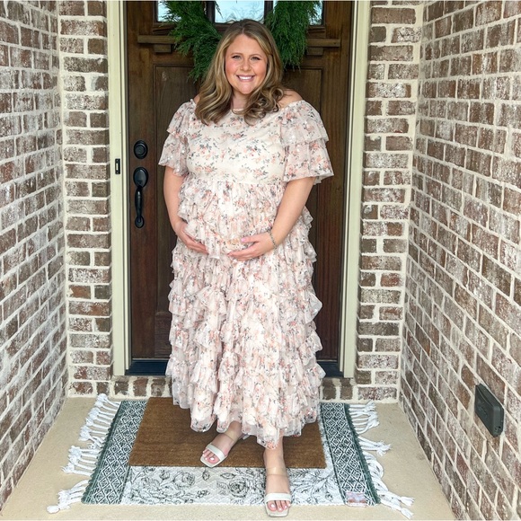 Jessakae Isla Dress in 3x in Champagne Floral - Picture 2 of 8